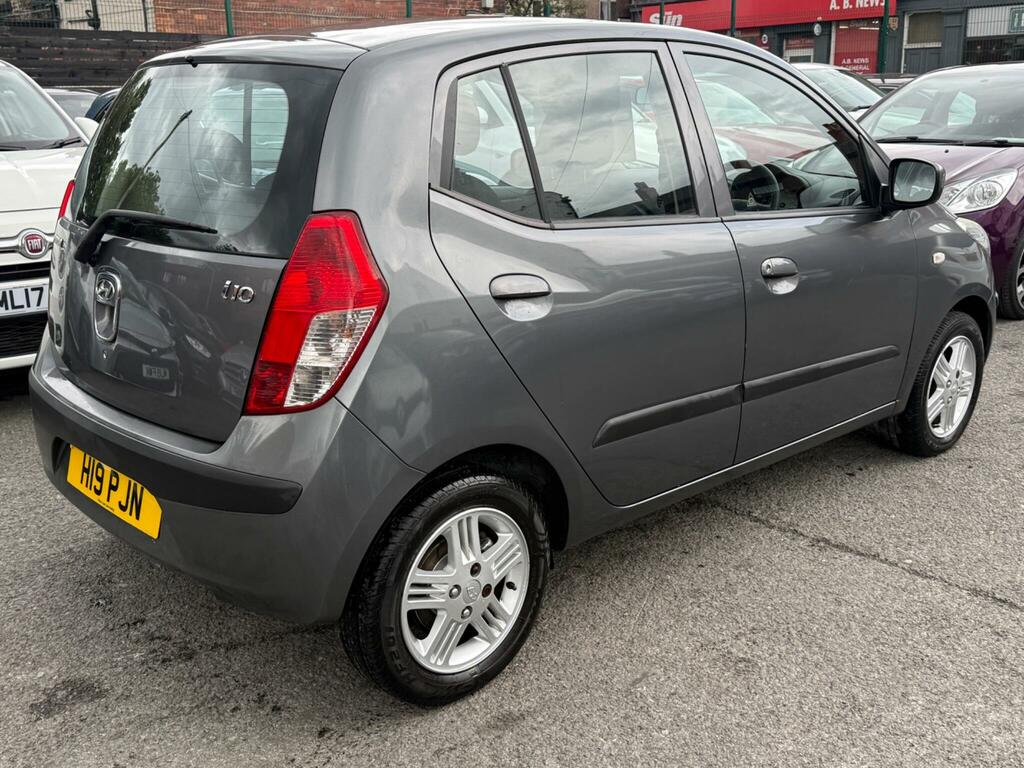 Hyundai I10 Hatchback Silver #7