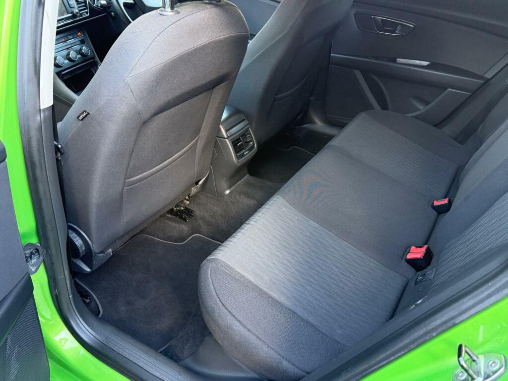 Seat Leon 2013 13 Reg Hatchback 80,697 Miles 1.2L Red #30