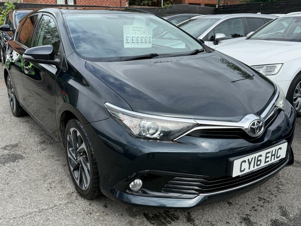 Toyota Auris Design Grey