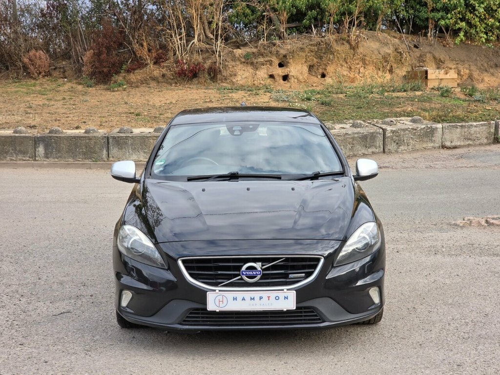 Volvo V40 R-design Lux Nav NA64HFV Black #4