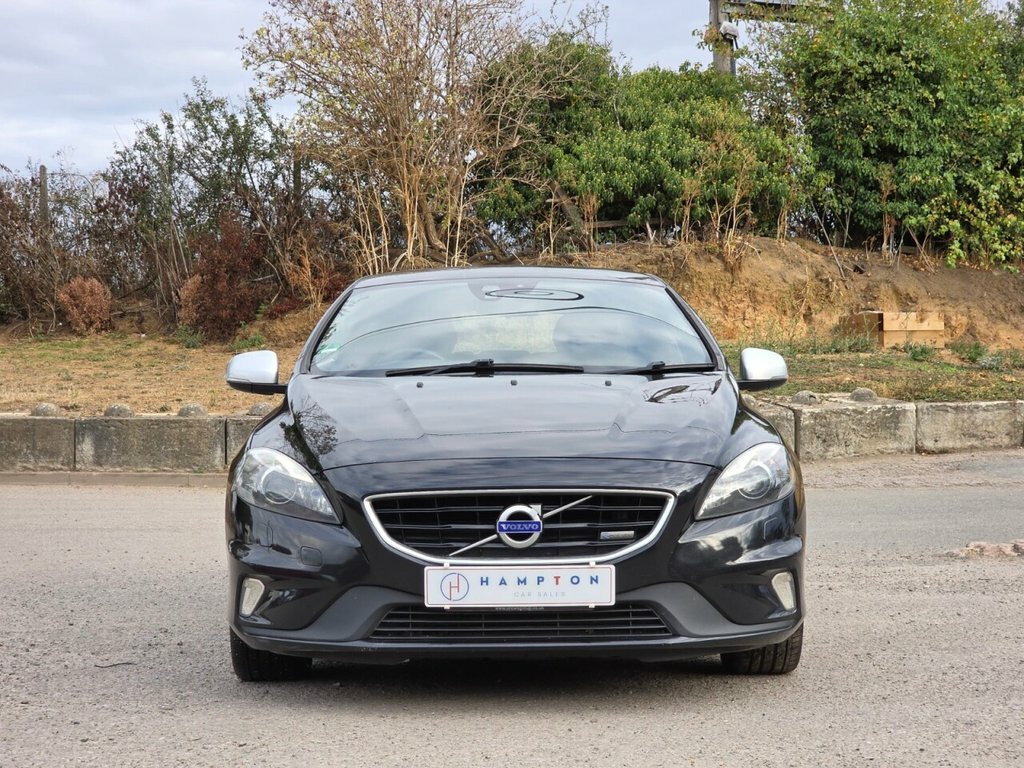 Volvo V40 R-design Lux Nav NA64HFV Black #3