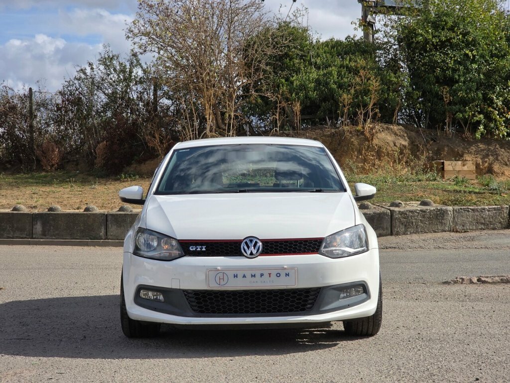 Volkswagen Polo Hatchback DN11NMO White #3