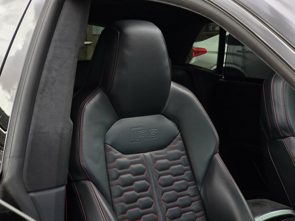 Audi RSQ8 Q8 Black #14