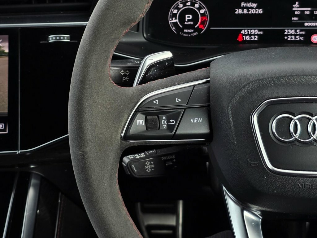 Audi RSQ8 Q8 Black #21