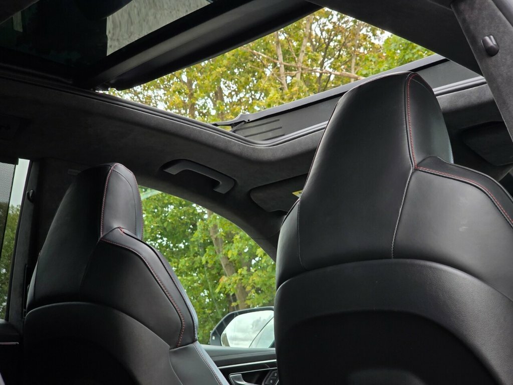 Audi RSQ8 Q8 Black #15