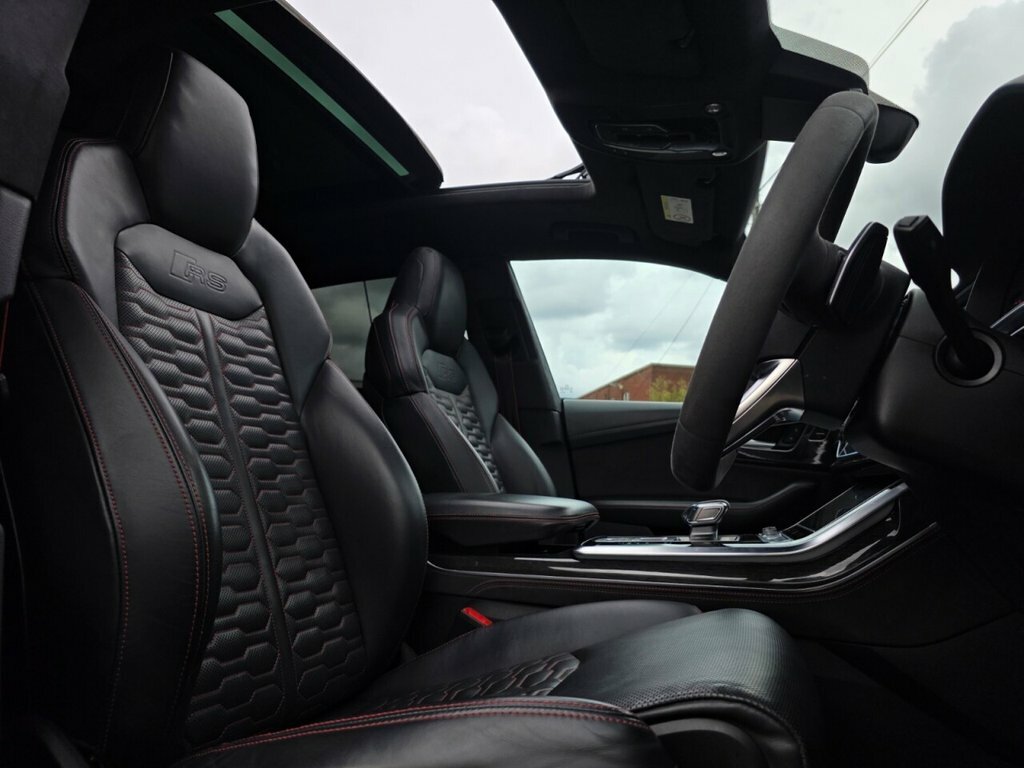 Audi RSQ8 Q8 Black #11