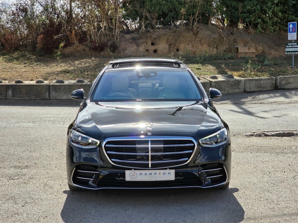 Mercedes-Benz S Class Saloon Black #3