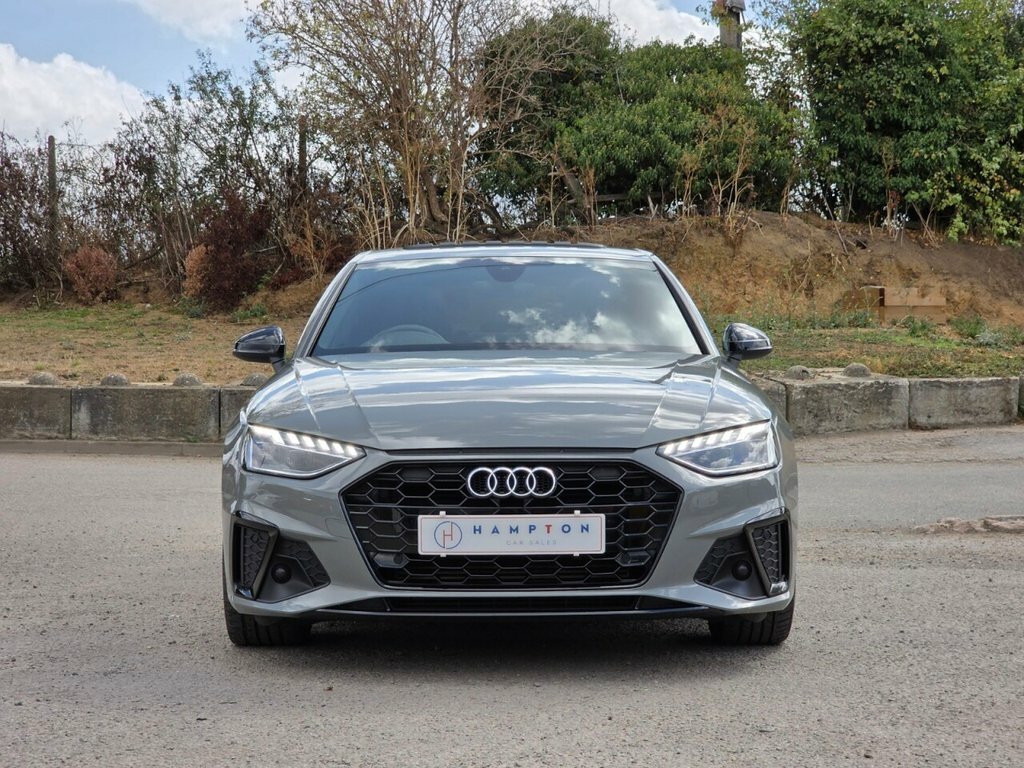 Audi A4 Saloon Grey #2