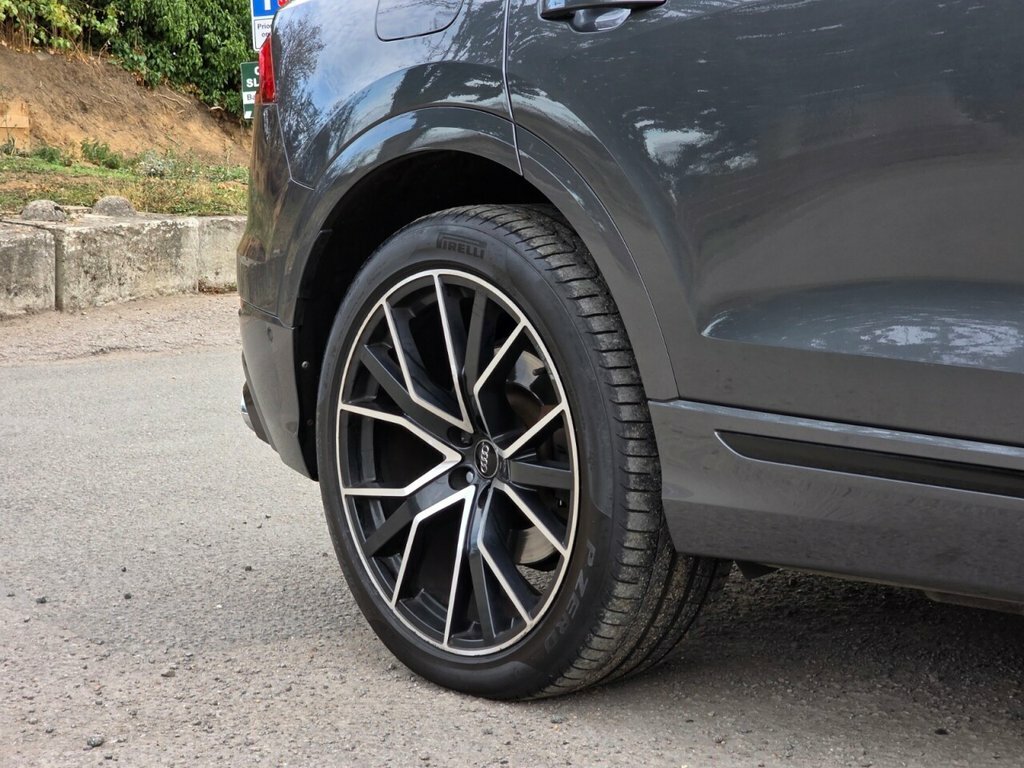 Audi Q8 3.0 Tdi Quattro S Line Mhev 282 Bhp White #56