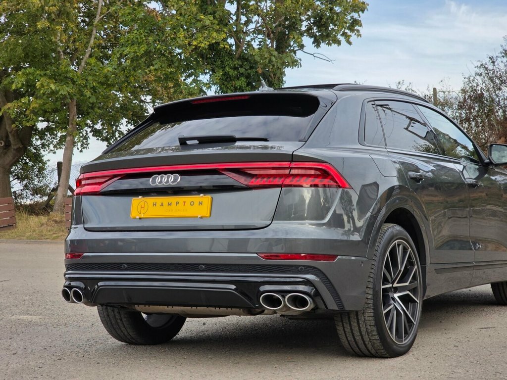 Audi Q8 3.0 Tdi Quattro S Line Mhev 282 Bhp White #61