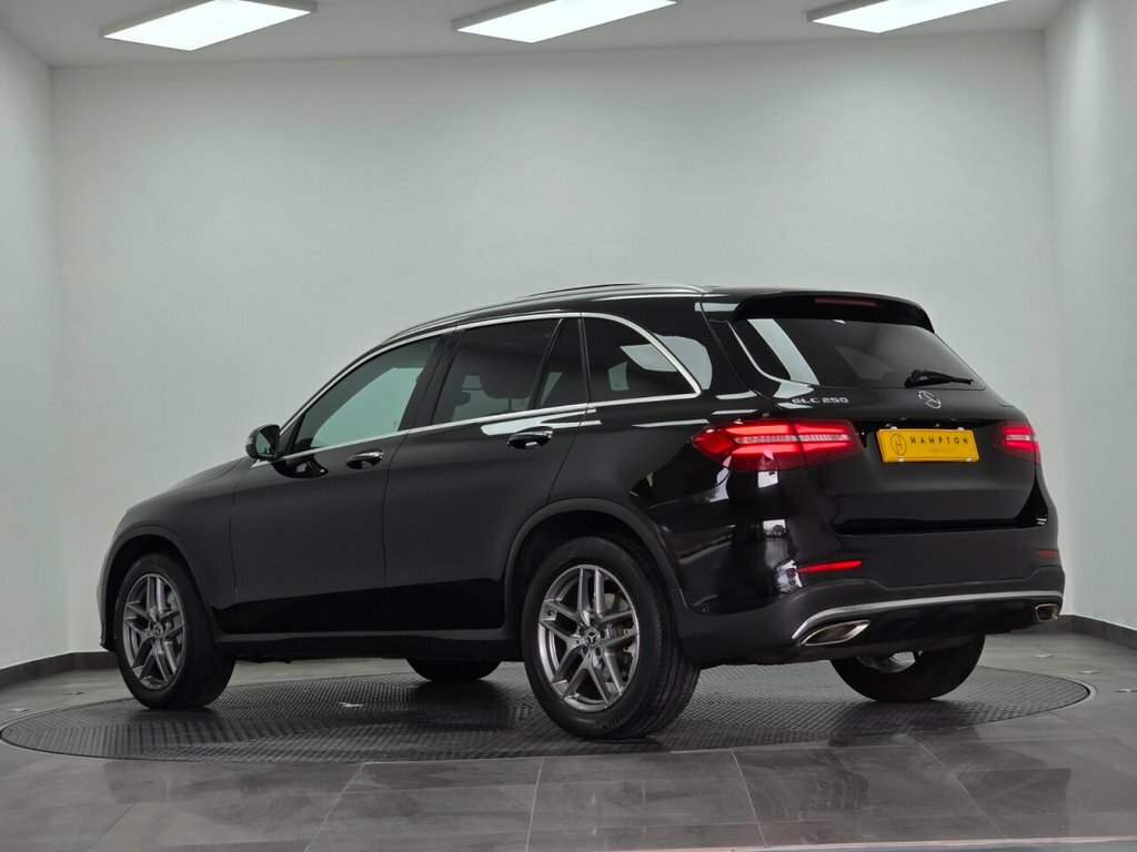 Mercedes-Benz GLC Class Glc 250 4Matic Amg Line Premium Black #5