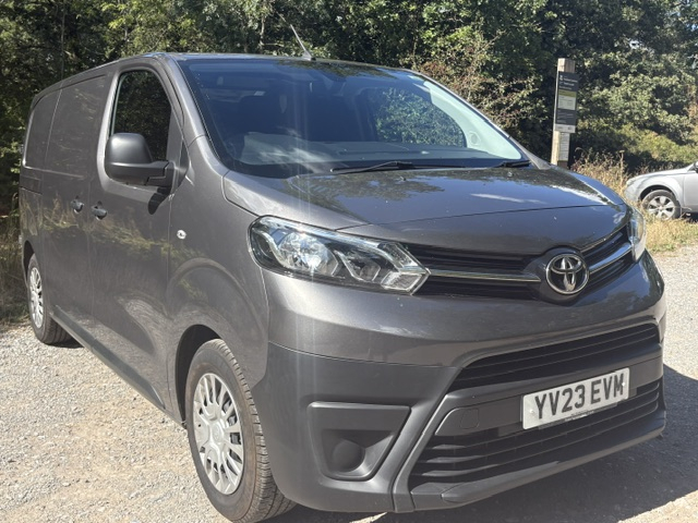 Toyota PROACE -- #2
