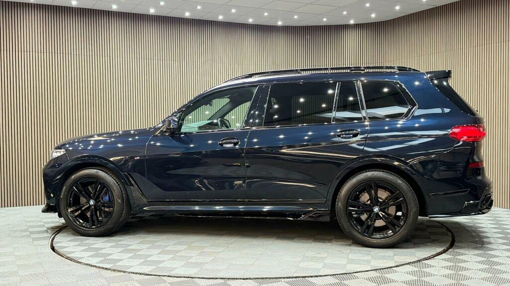 BMW X7 M Sport Black #52