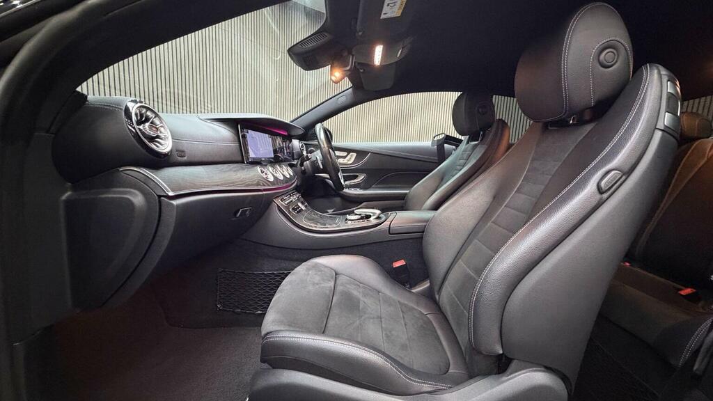 Mercedes-Benz E Class 2.0 E220d Amg Line G-tronic Euro 6 Ss Black #3