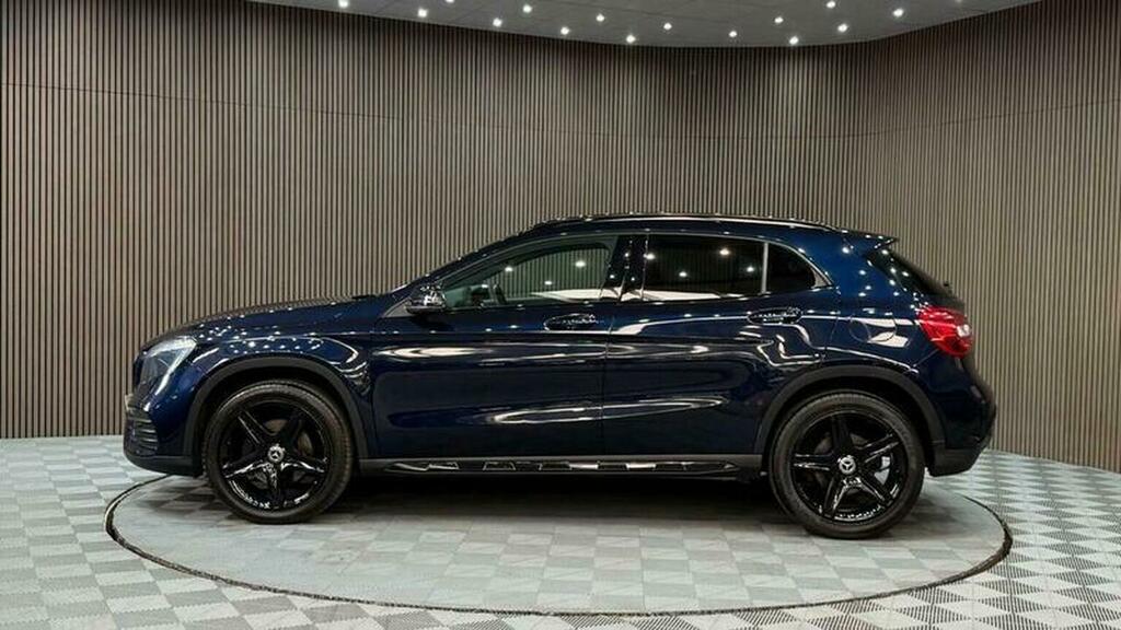 Mercedes-Benz GLA Class 2017 2.1 Gla 220 D 4Matic Amg Line Premium 174 Grey #50