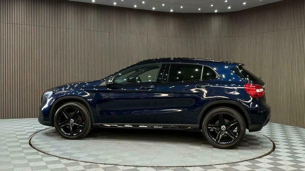 Mercedes-Benz GLA Class 2017 2.1 Gla 220 D 4Matic Amg Line Premium 174 Grey #49
