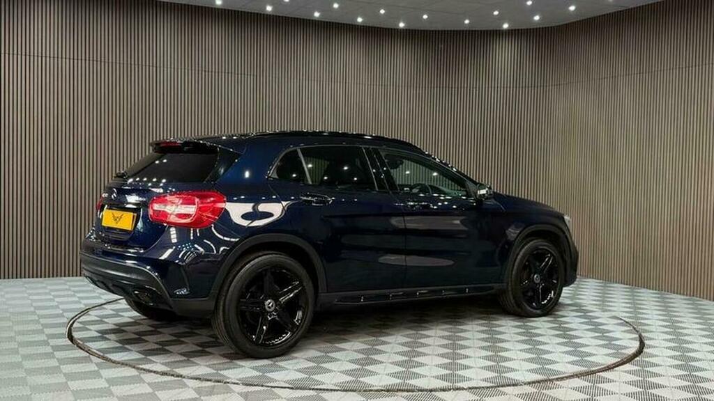 Mercedes-Benz GLA Class 2017 2.1 Gla 220 D 4Matic Amg Line Premium 174 Grey #37
