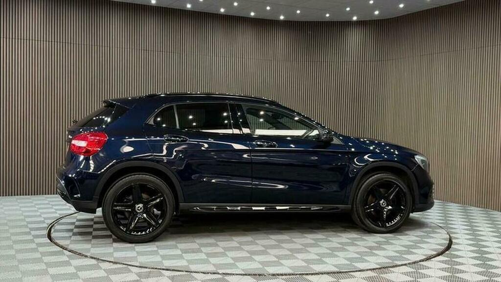Mercedes-Benz GLA Class 2017 2.1 Gla 220 D 4Matic Amg Line Premium 174 Grey #35
