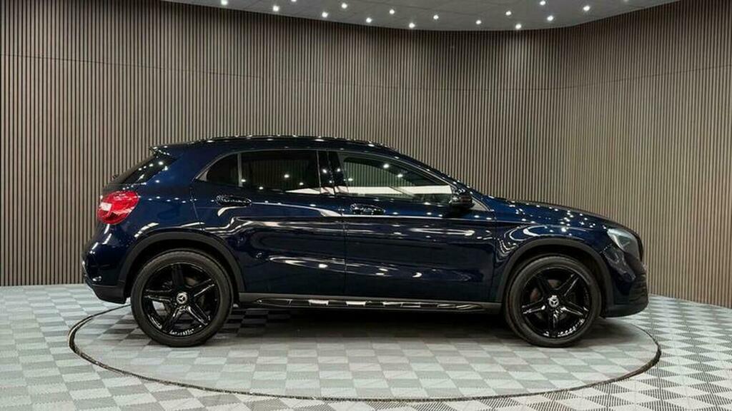 Mercedes-Benz GLA Class 2017 2.1 Gla 220 D 4Matic Amg Line Premium 174 Grey #34