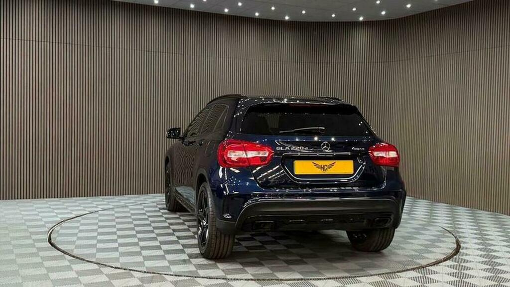 Mercedes-Benz GLA Class 2017 2.1 Gla 220 D 4Matic Amg Line Premium 174 Grey #43
