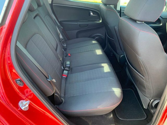 Kia Venga 1.6 Crdi 4 Isg 114 Bhp Silver #7