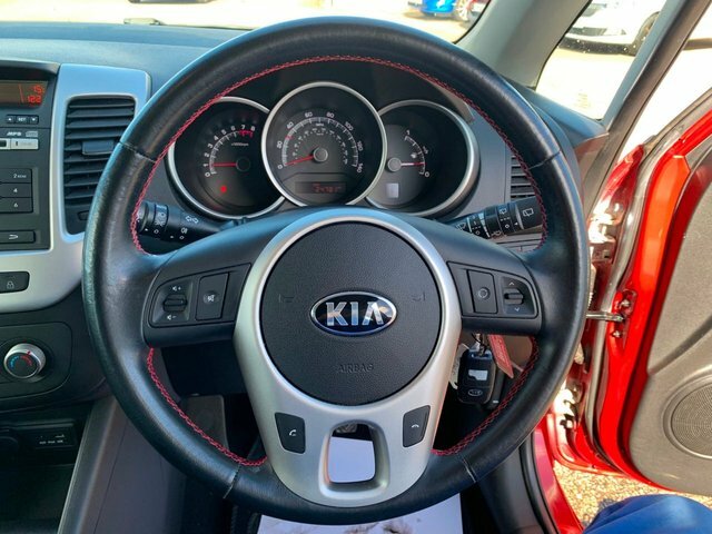 Kia Venga 1.6 Crdi 4 Isg 114 Bhp Silver #5