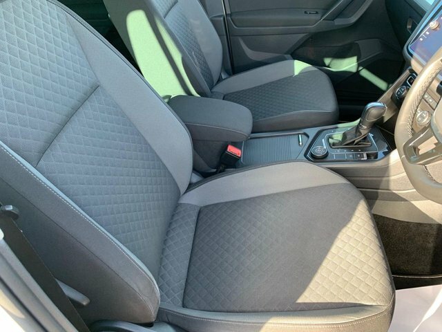 Volkswagen Tiguan Automatic White #7