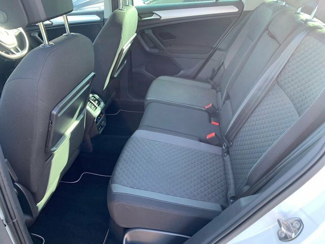 Volkswagen Tiguan Automatic White #11