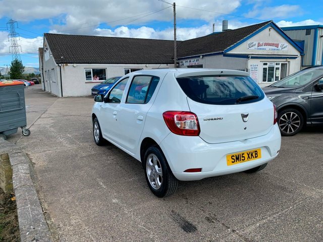 Dacia Sandero 0.9 Tce Laureate Hatchback Euro White #5