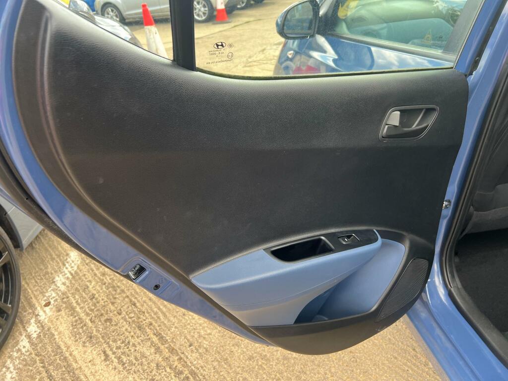 Hyundai I10 Hatchback Grey #42