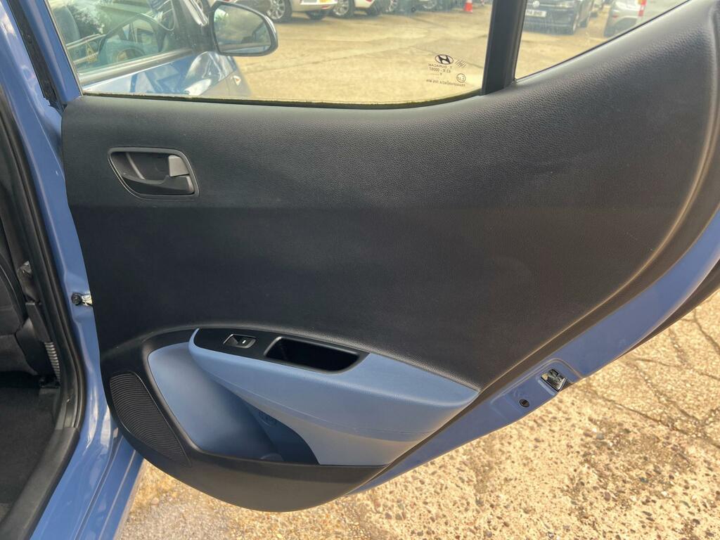 Hyundai I10 Hatchback Grey #38