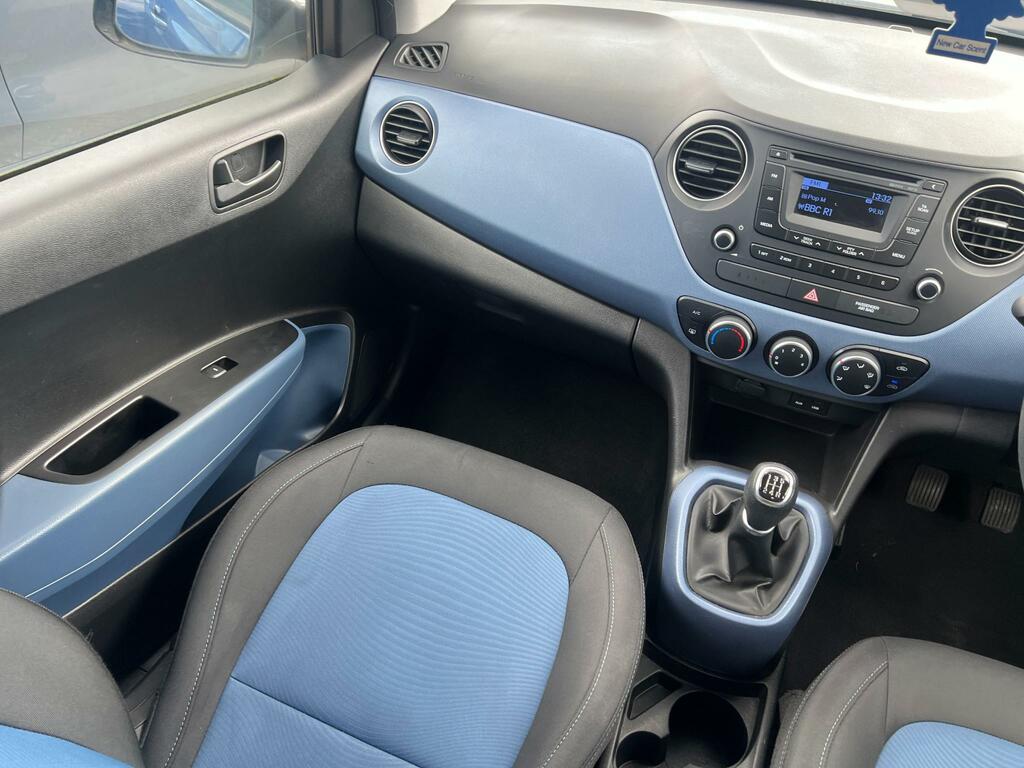 Hyundai I10 Hatchback Grey #17