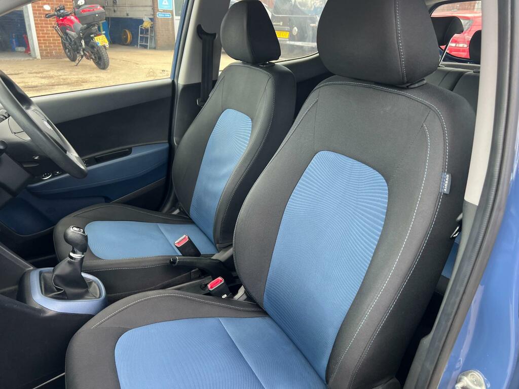 Hyundai I10 Hatchback Grey #13