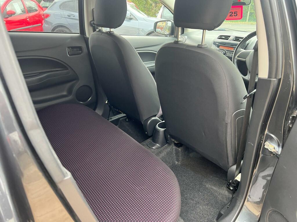 Mitsubishi Mirage Zetec Blue #31