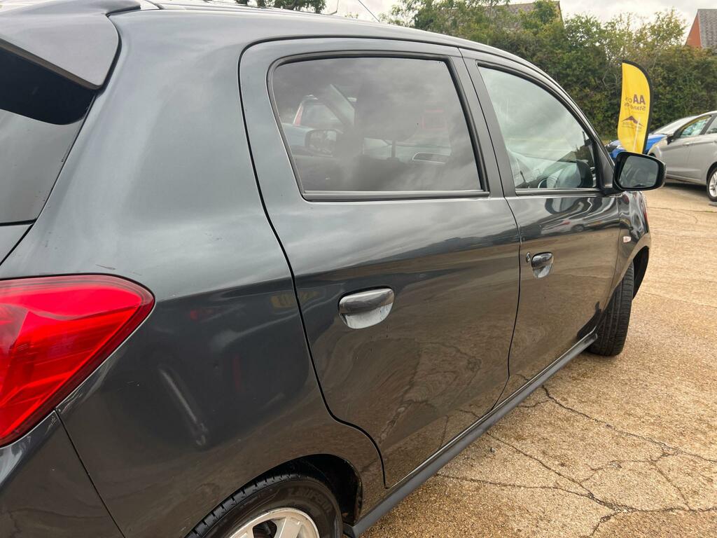 Mitsubishi Mirage Zetec Blue #9
