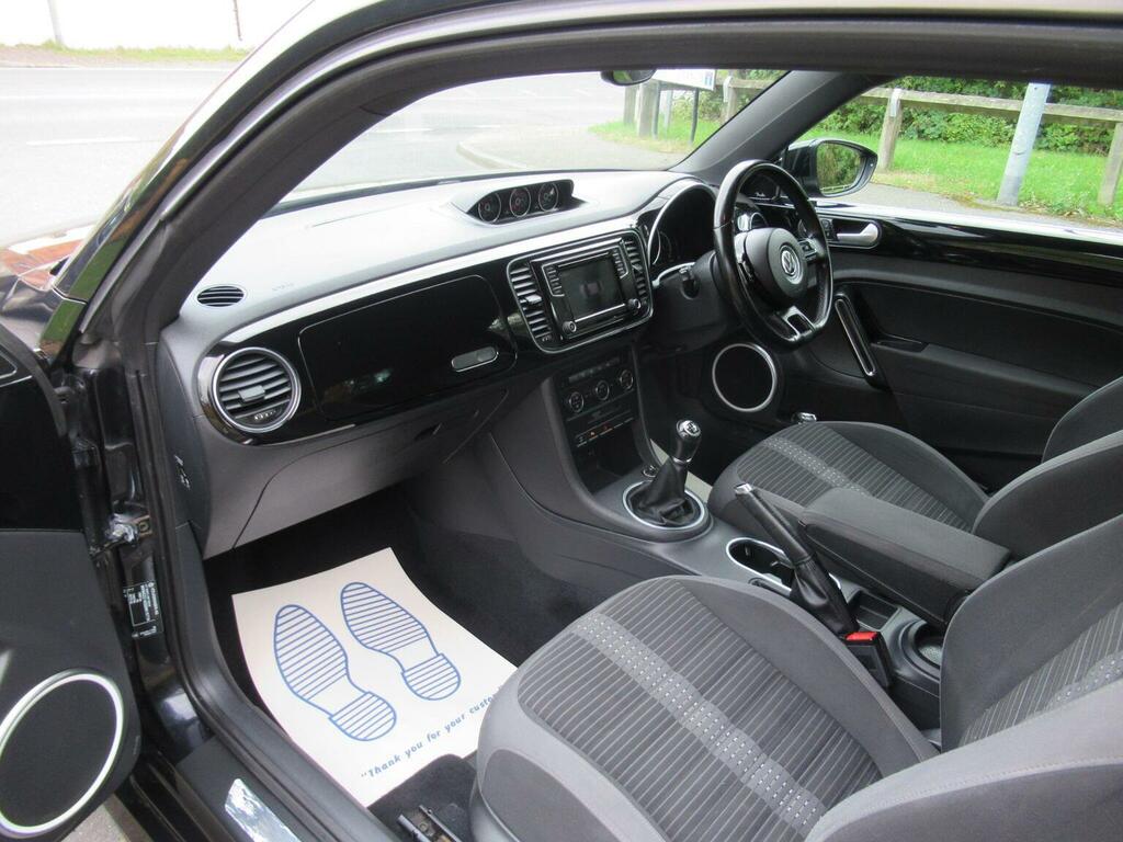 Volkswagen Beetle Design White #13