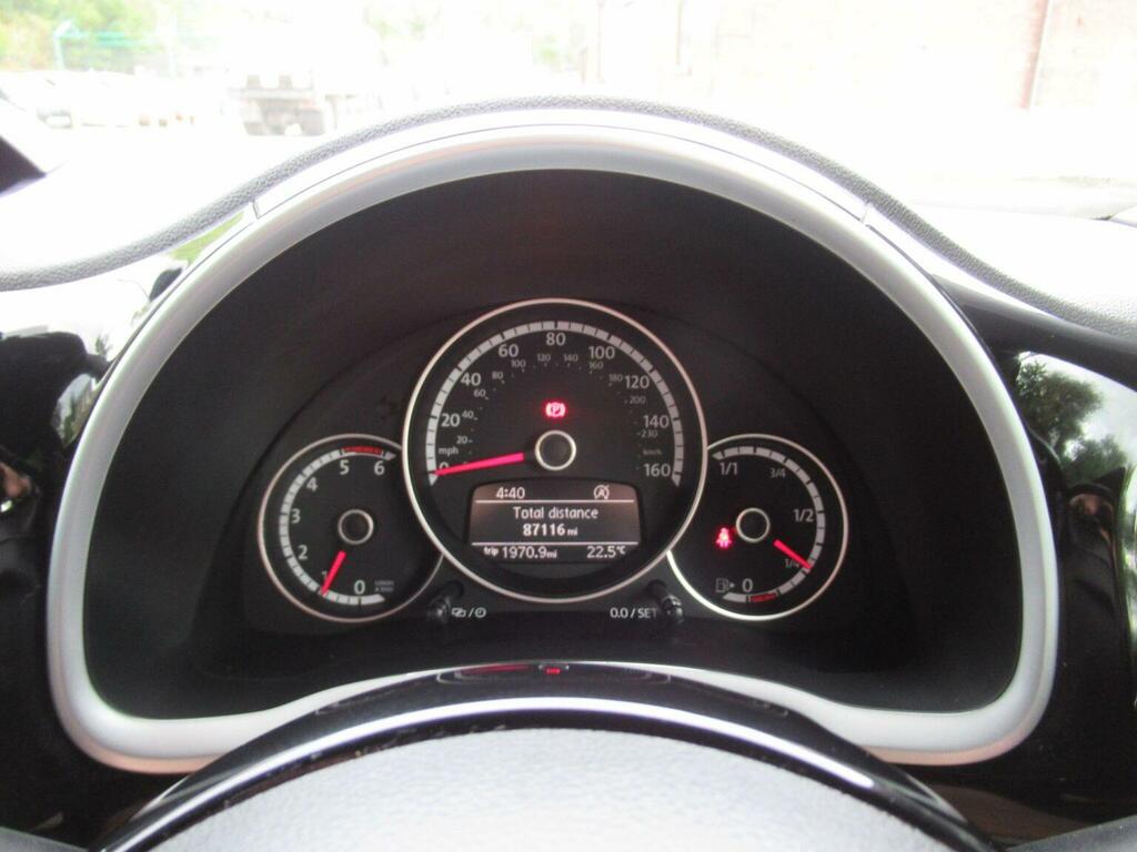 Volkswagen Beetle Design White #25