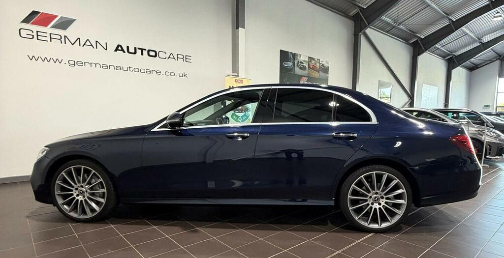 Mercedes-Benz E Class 2.0 E220d Amg Line Premium G-tronic 4Matic Euro Blue #4