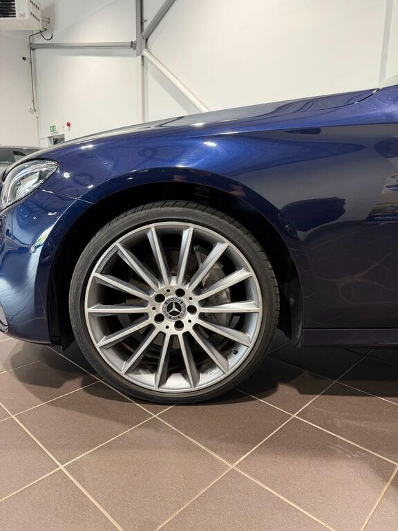 Mercedes-Benz E Class Coupe 2.0 E220d Amg Line Premium G-tronic Euro Grey #30