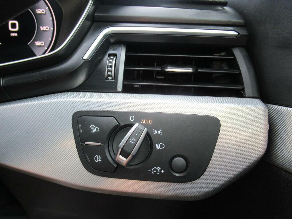 Audi A4 Avant 35 Tfsi S Line S Tronic Grey #25