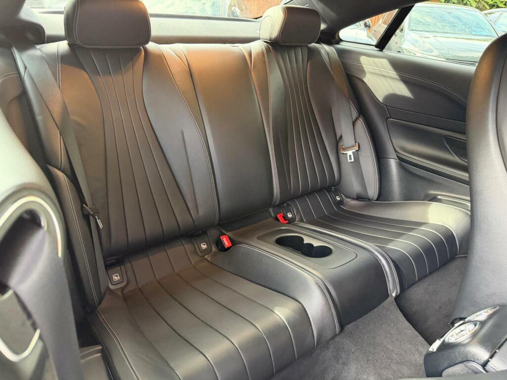 Mercedes-Benz E Class Estate Black #20