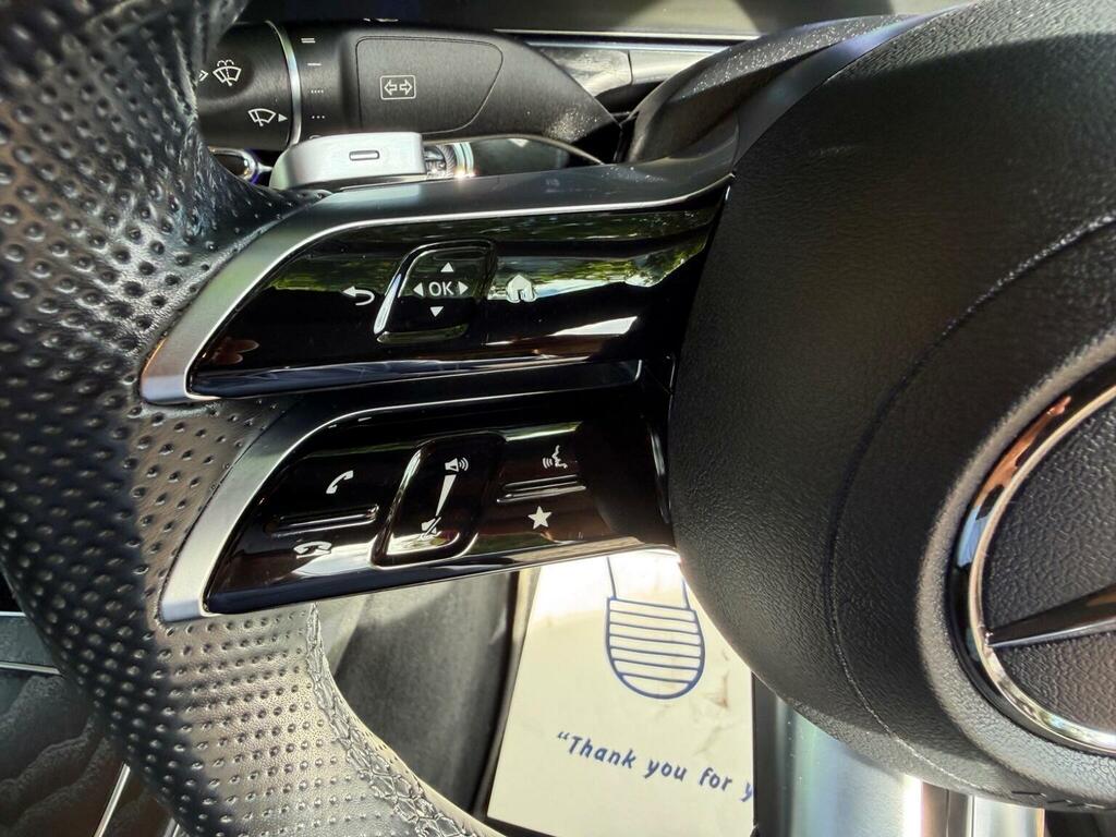Mercedes-Benz E Class Estate Black #22