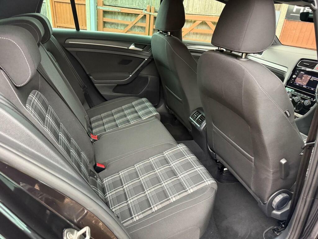 Volkswagen Golf 1.5 Tsi Evo 150 R-line White #22