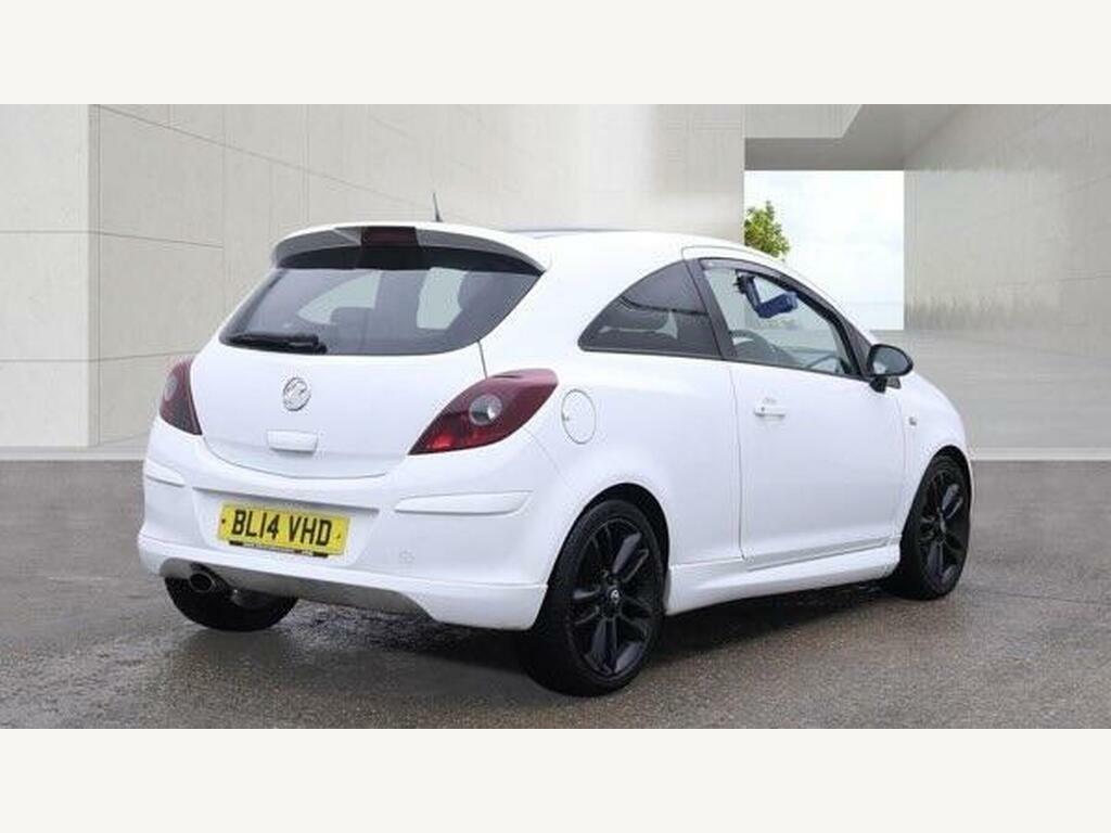 Vauxhall Corsa 1.2 Limited Edition 83 Bhp White #4
