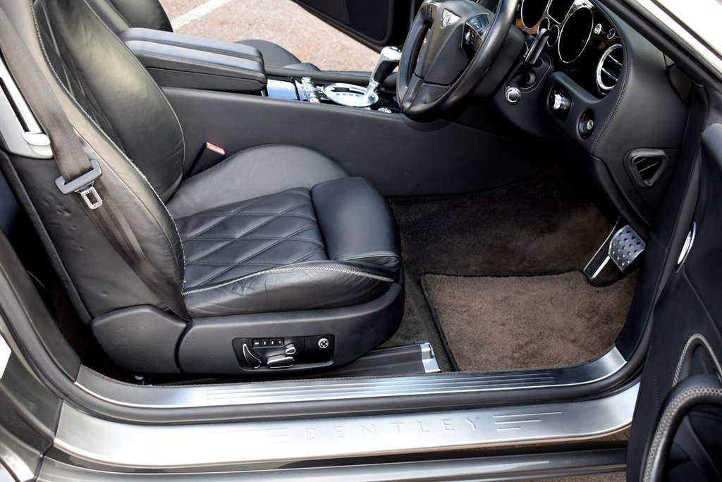 Bentley Continental Flying Spur 6.0 W12 Grey #8