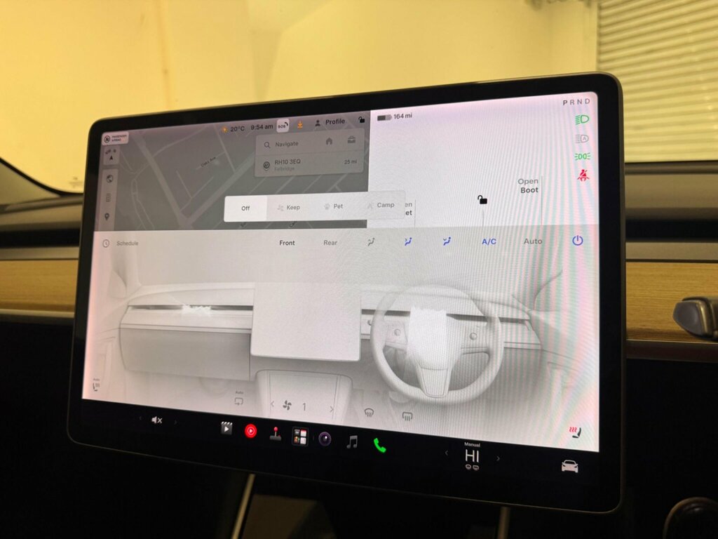 Tesla Model 3 Dual Motor Performance Saloon White #18