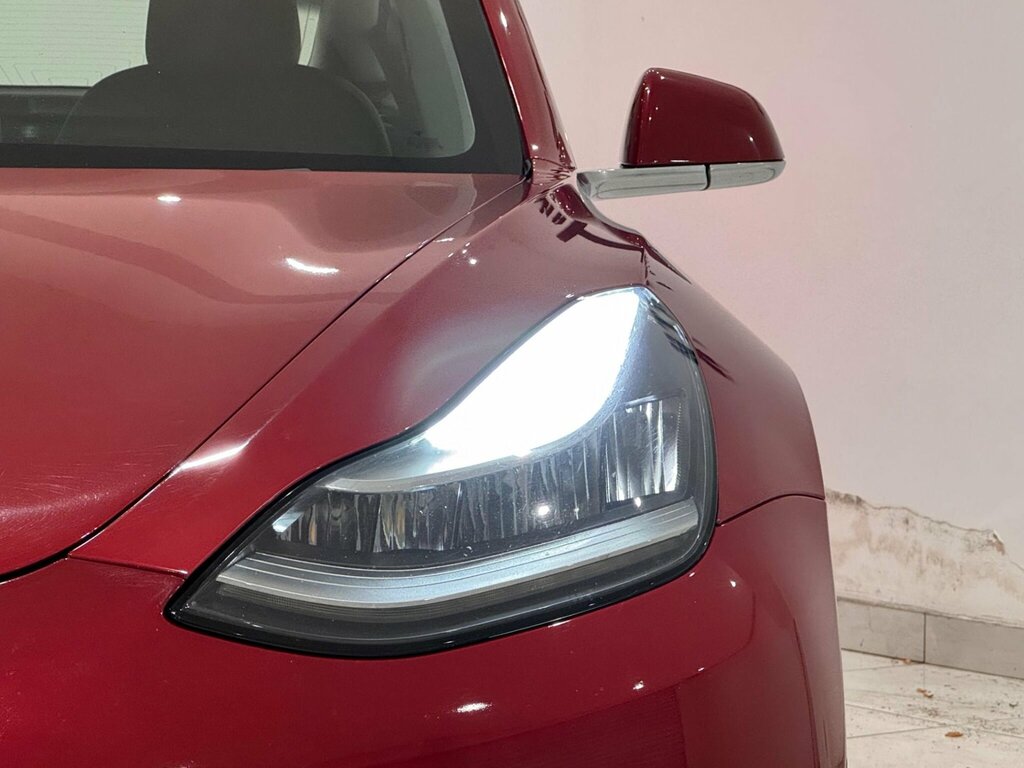 Tesla Model 3 Dual Motor Performance Saloon White #23