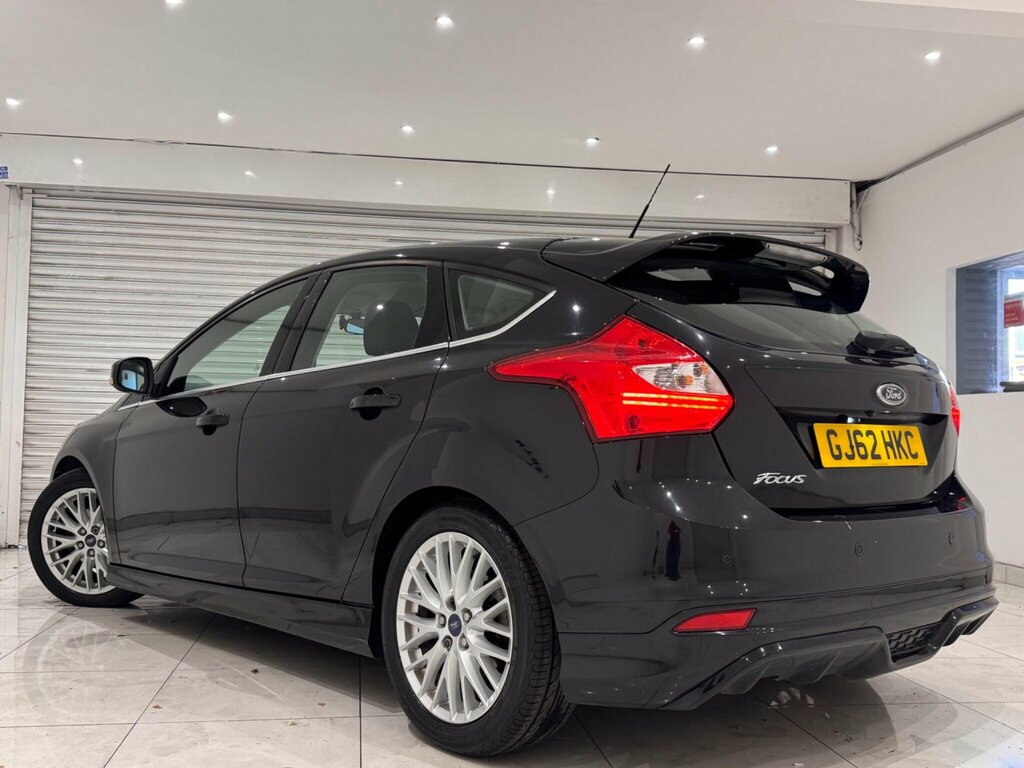 Ford Focus 1.6 Zetec S Powershift Euro 5 Black #4