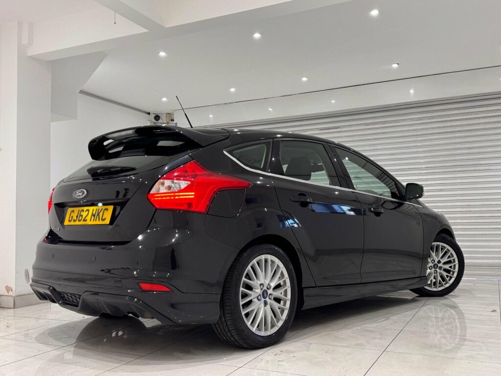 Ford Focus 1.6 Zetec S Powershift Euro 5 Black #2