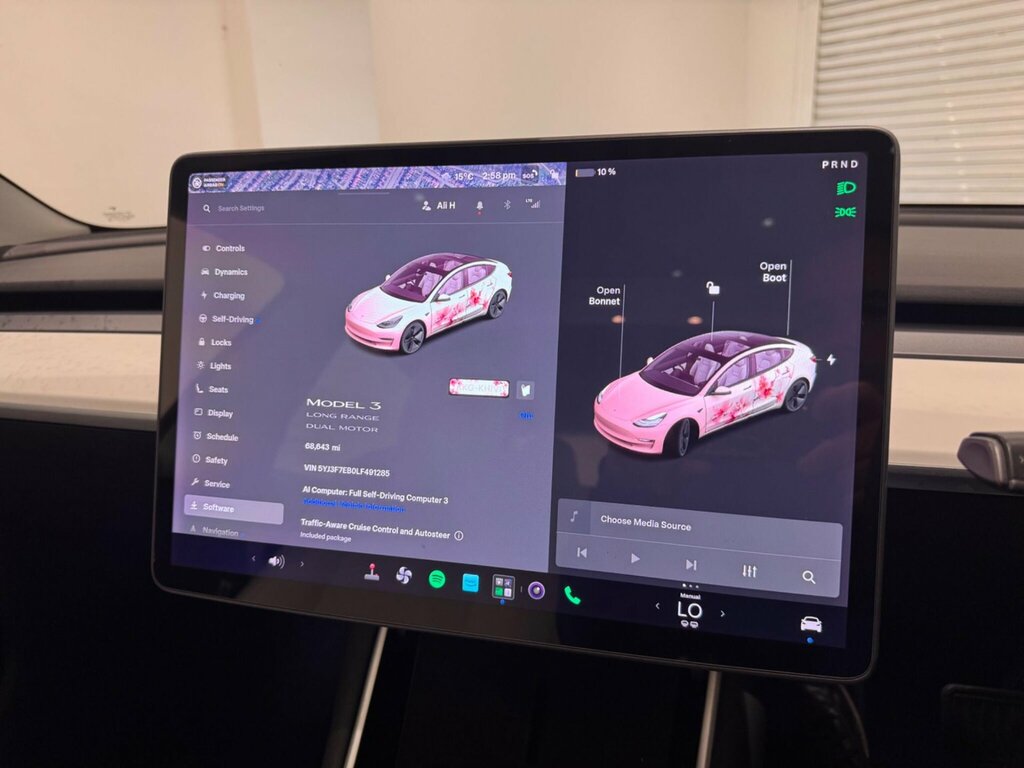 Tesla Model 3 Solddual Motor Long Range Saloon Blue #16